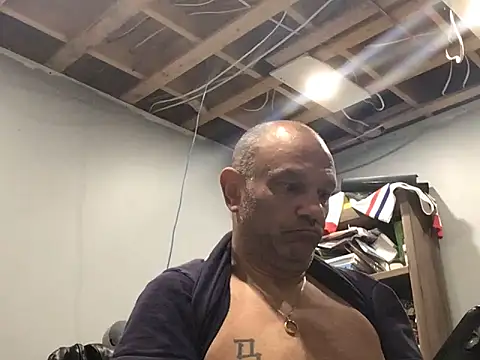 frankyjones8989 online show from October 27, 4:48 am