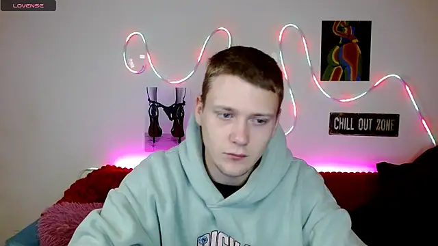 Xavier Night81 online show from November 20, 1:10 pm