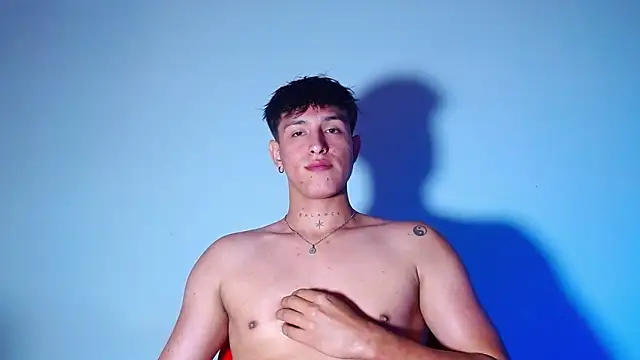 rowanbigboy23 online show from February 16, 10:19 pm