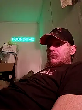 Poundtown1226 online show from February 25, 7:26 pm