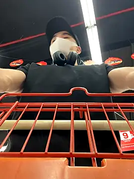 anhkiet huang online show from December 1, 1:36 pm