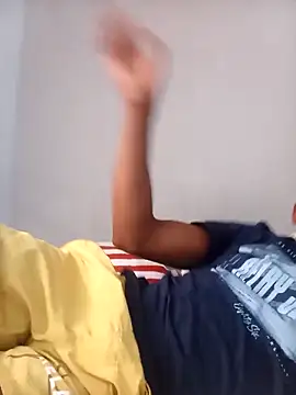 khalazinike online show from November 30, 1:35 pm