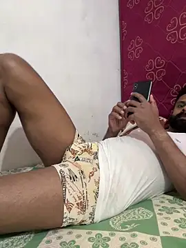 Vineeth3906 online show from April 12, 5:09 am