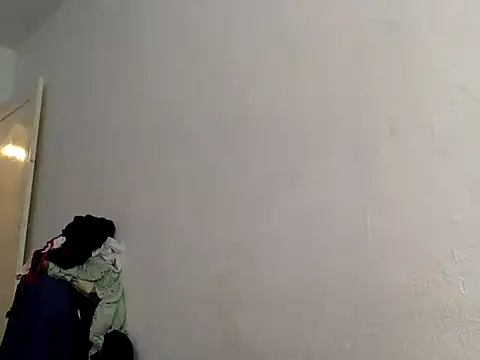 chrisalmeid  online show from November 2, 2:10 pm