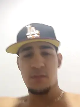 Snapshot of massimo_vidal_ chatting on October 16, 3:53 pm massimo vidal  online show from October 16, 3:53 pm