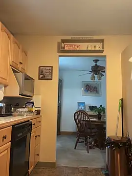 Stephanie1984 online show from April 10, 12:01 pm