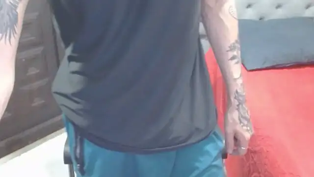 g0lden boss online show from December 16, 8:38 pm