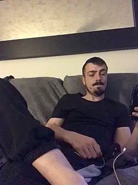 jaycoy22 online show from February 26, 9:38 pm