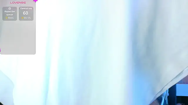 Thaiel Fosteer online show from February 2, 7:07 am