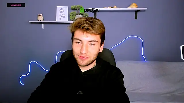 Snapshot of joseph_bear_ chatting on October 1, 7:18 pm joseph bear online show from October 1, 7:18 pm