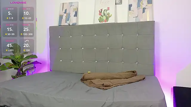  online show from June 9, 12:18 pm