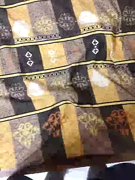 riyamore9623 online show from October 27, 11:12 am