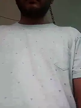 riyamore9623 online show from October 28, 11:45 am