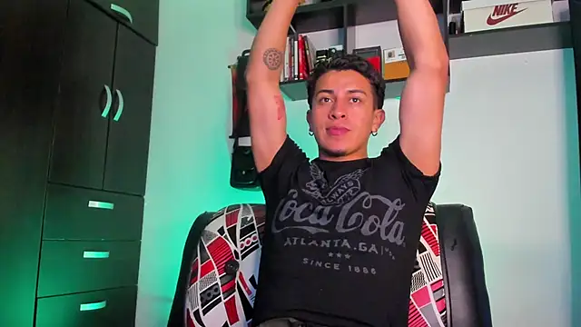 thomas 016 online show from September 10, 2:16 pm