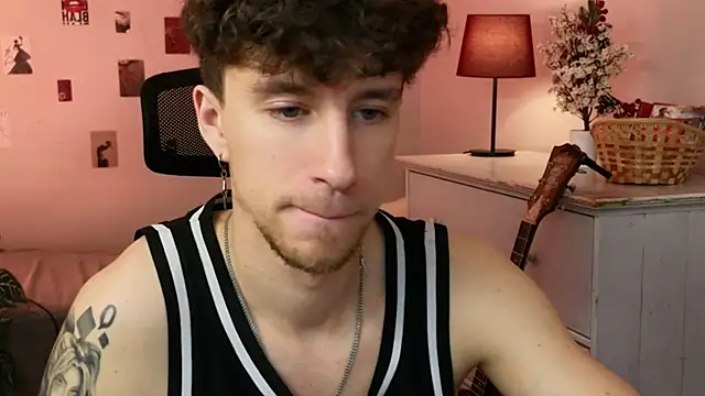 mark caron online show from March 8, 2:04 am