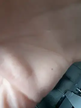 ElBoob2002 online show from February 12, 8:15 pm