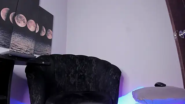 Tatis   online show from October 13, 1:17 pm