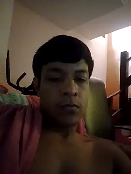 WillRodriguesf10 online show from January 7, 5:40 pm