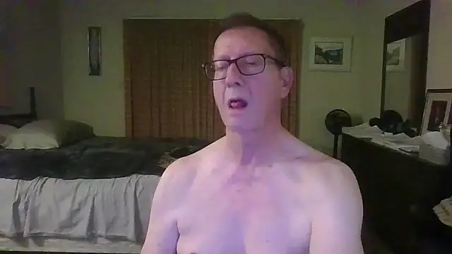 camminmichaellll online show from February 2, 4:33 am