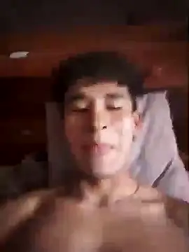 califa5A online show from September 27, 8:17 pm