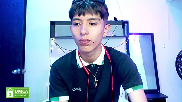 Snapshot of MAXIMILIANO__HOT chatting on October 12, 6:24 pm MAXIMILIANO HOT online show from October 12, 6:24 pm