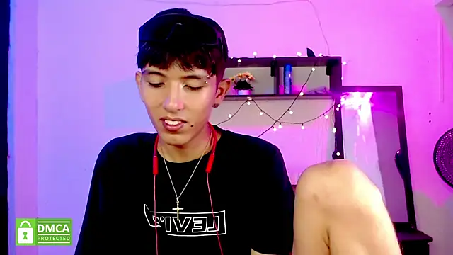Snapshot of MAXIMILIANO__HOT chatting on October 15, 3:08 pm MAXIMILIANO HOT online show from October 15, 3:08 pm