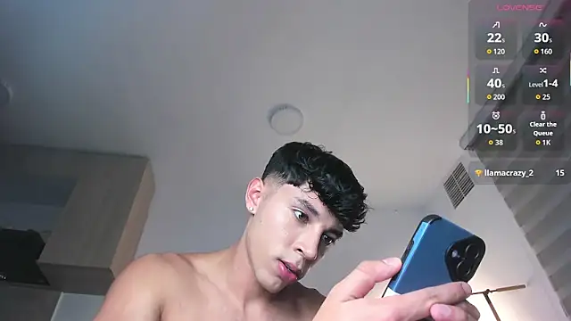 im jero online show from April 2, 1:25 am