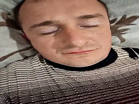 Snapshot of zurab39 chatting on October 29, 7:39 pm zurab39 online show from October 29, 7:39 pm