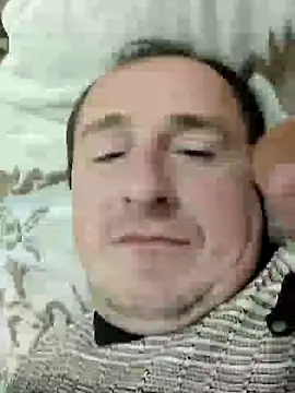 Snapshot of zurab39 chatting on October 11, 4:22 pm zurab39 online show from October 11, 4:22 pm