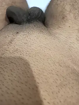 andyycandy online show from April 29, 5:01 am