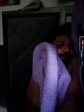 andyycandy online show from September 18, 8:05 am