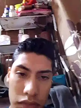 aispuro8505 online show from October 23, 7:45 am