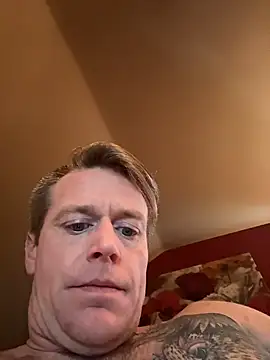 DILFiGuess11 online show from March 29, 1:33 pm