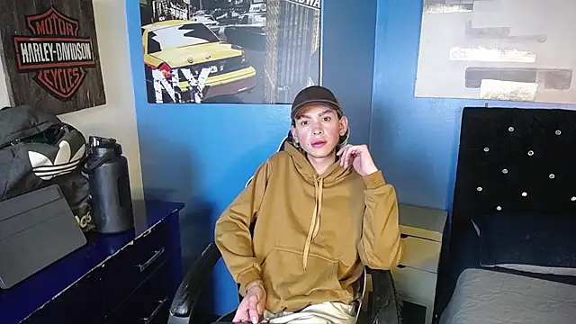 Aaron Fordd online show from October 1, 8:24 pm