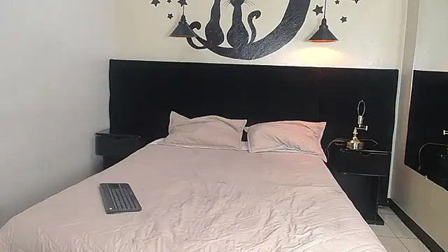 Aaron Fordd online show from September 24, 8:07 pm