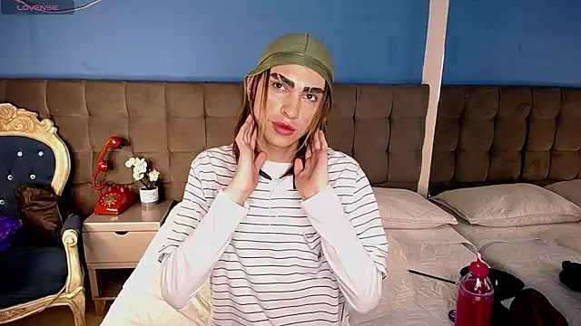 Aaron Fordd online show from October 22, 6:21 pm