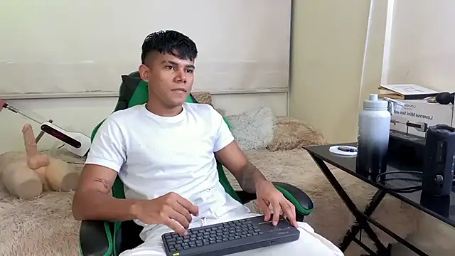 Jack castell online show from January 31, 11:36 pm