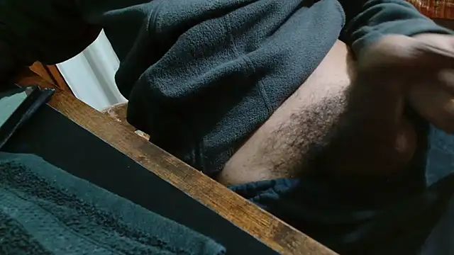 Martucho hot online show from April 5, 8:05 pm