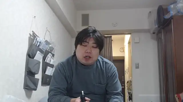 raterate555 online show from March 11, 12:23 pm