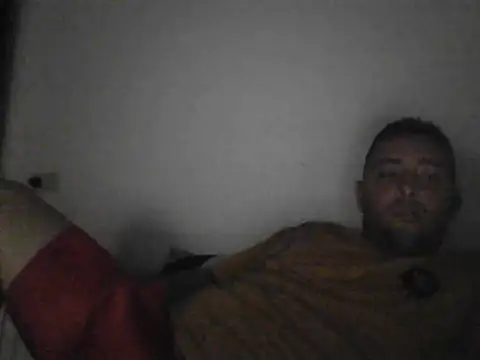 Snapshot of angelitocalientico chatting on October 8, 4:39 am angelitocalientico online show from October 8, 4:39 am