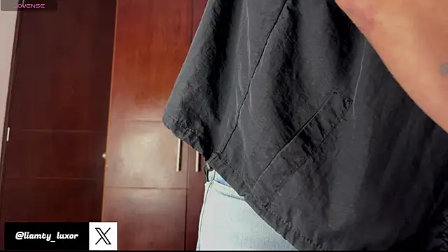 liamty luxor online show from October 22, 7:01 am