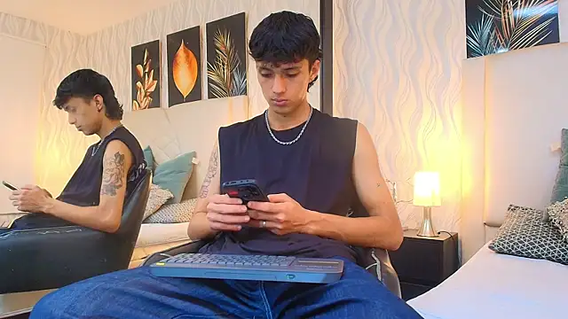 Lean Portman online show from April 4, 3:36 am