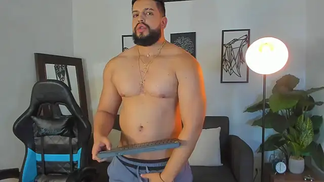 Justin kingX7 online show from March 27, 1:43 am