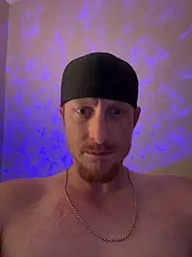 Snapshot of BigKuntry0816 chatting on September 23, 2:38 pm BigKuntry0816 online show from September 23, 2:38 pm