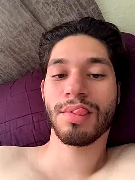 pitudo1313wuero online show from October 2, 10:03 pm