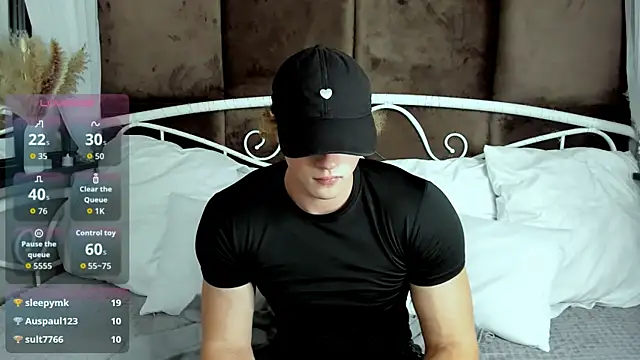 ChaseMuscular online show from November 26, 11:13 am