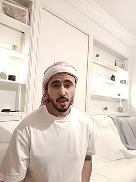 Arab malek online show from December 20, 7:32 pm