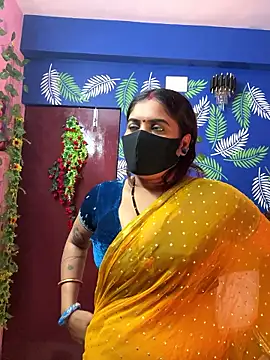 V-Hot-Sweti online show from January 15, 6:10 pm