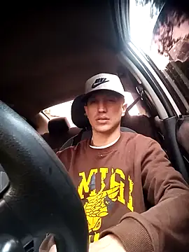 DebutingPathway online show from November 30, 12:18 pm