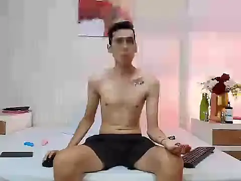 LuigiMarchetti online show from November 11, 8:14 pm